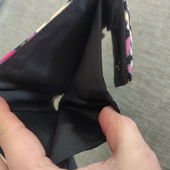 Vera Bradley Scroll Medallion Quilted Black Pink Euro Wallet - Picture 7 of 9